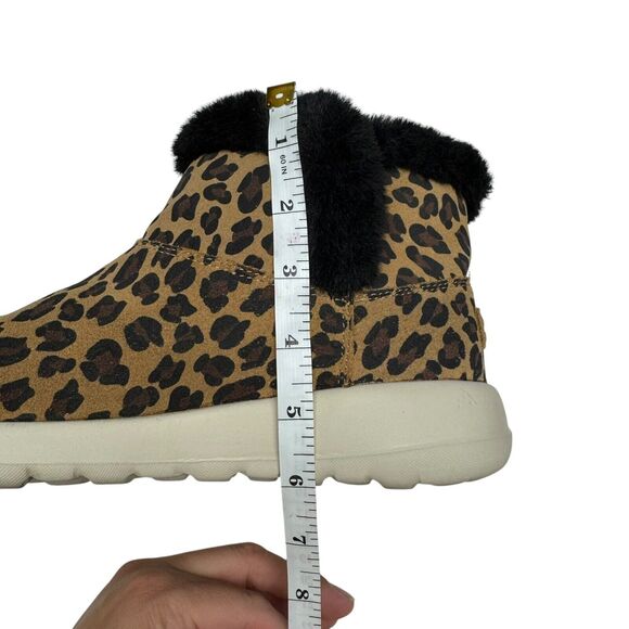 Skechers On-The-Go Joy Ankle Boots Suede Snow Kitty Leopard Walking Cozy EUC 9 - Picture 8 of 12